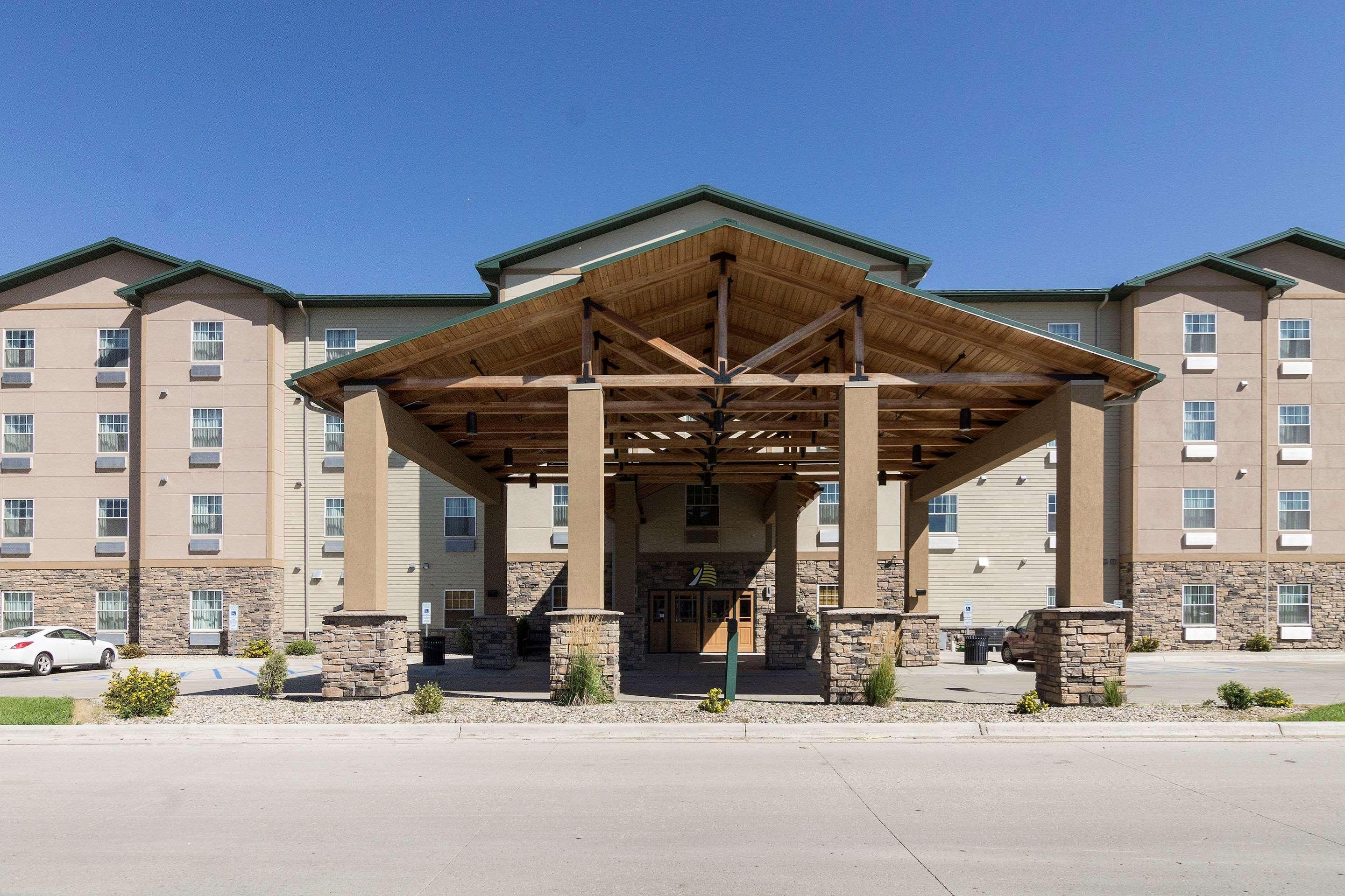 Mainstay Suites Williston Buitenkant foto