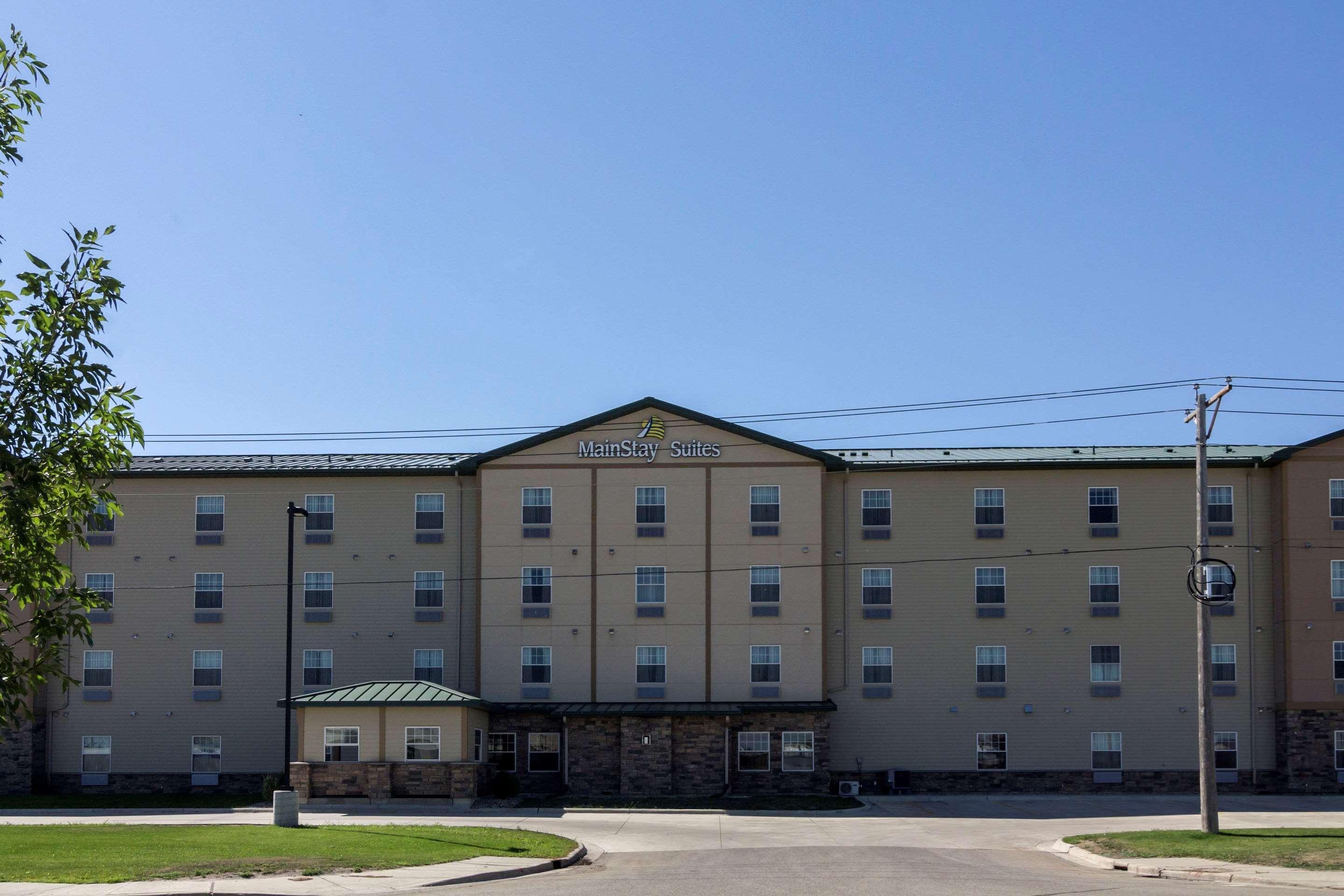 Mainstay Suites Williston Buitenkant foto