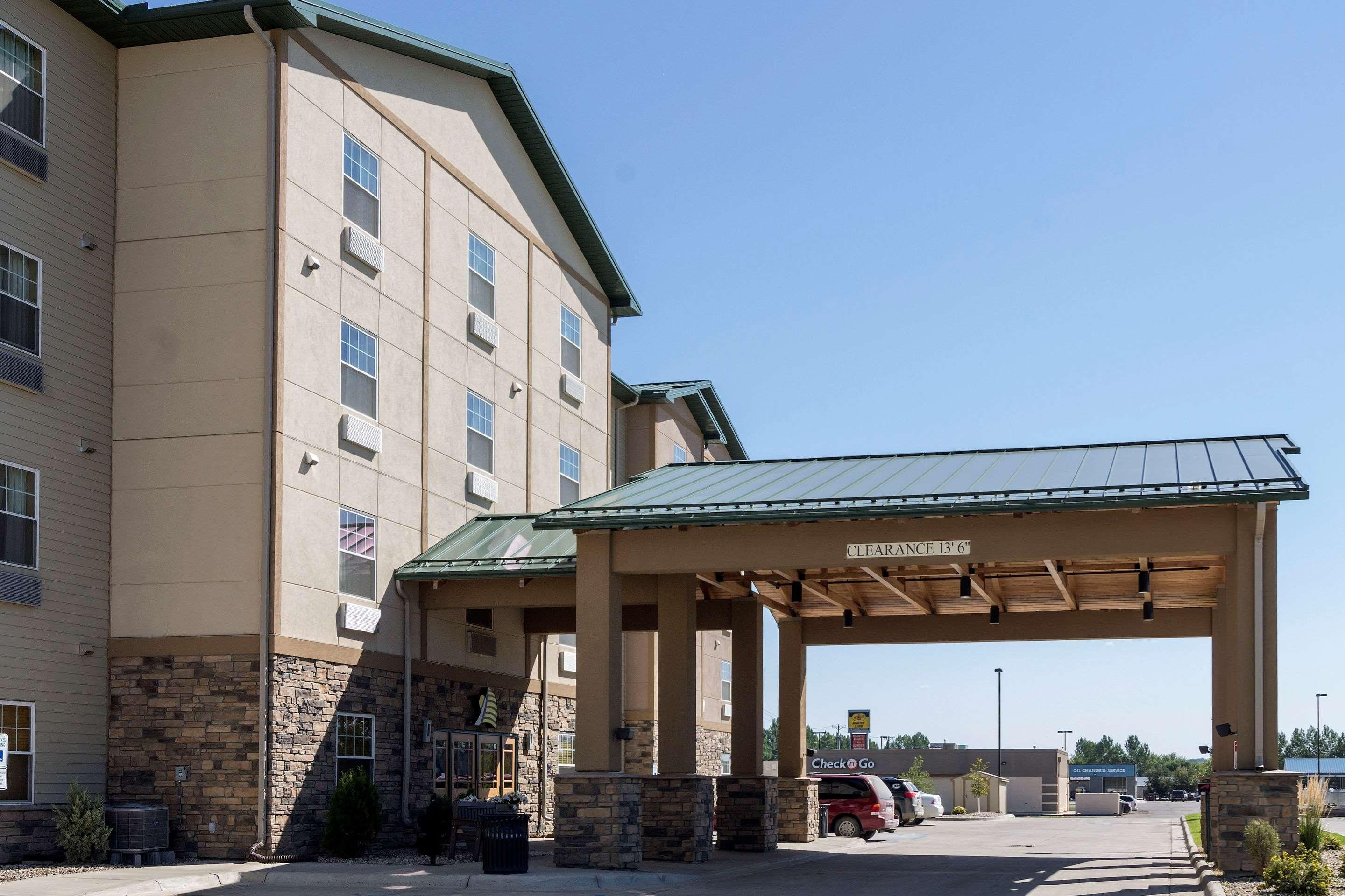 Mainstay Suites Williston Buitenkant foto