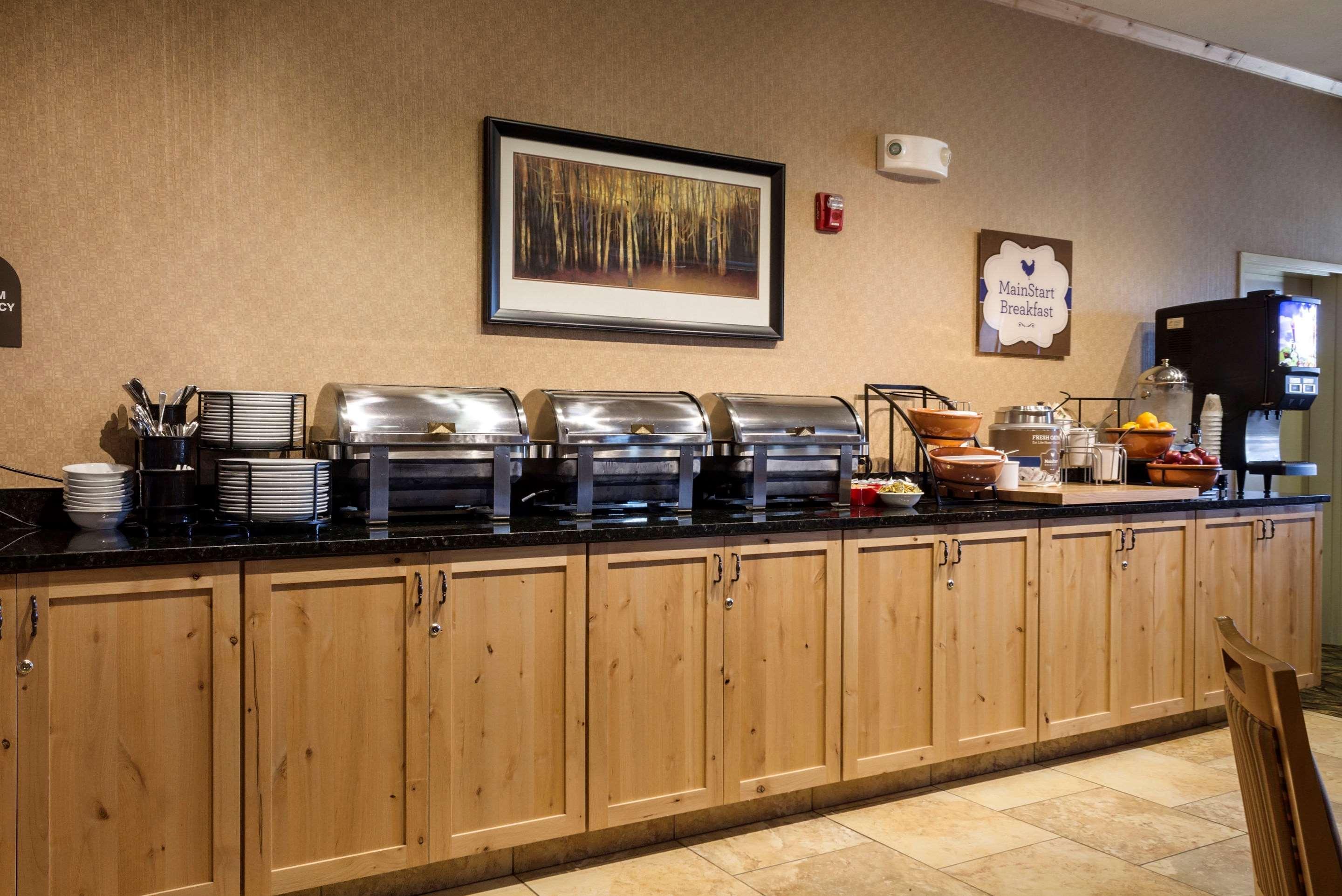 Mainstay Suites Williston Buitenkant foto