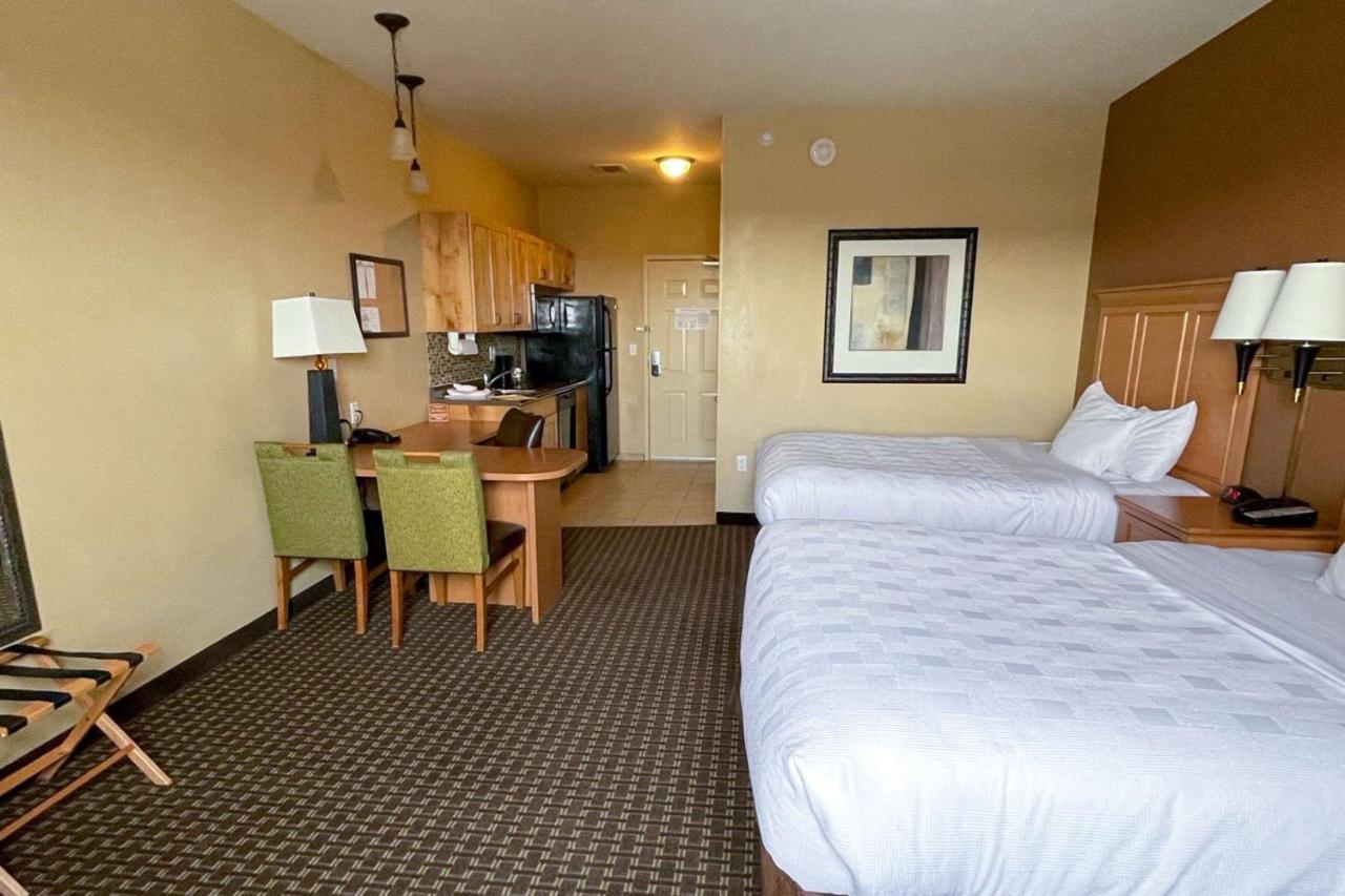 Mainstay Suites Williston Buitenkant foto