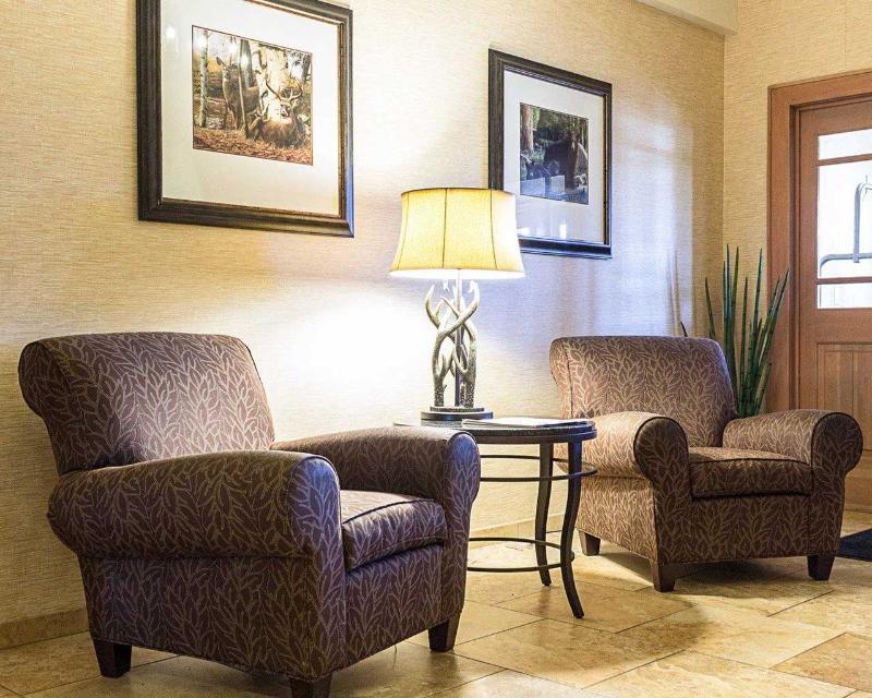 Mainstay Suites Williston Buitenkant foto