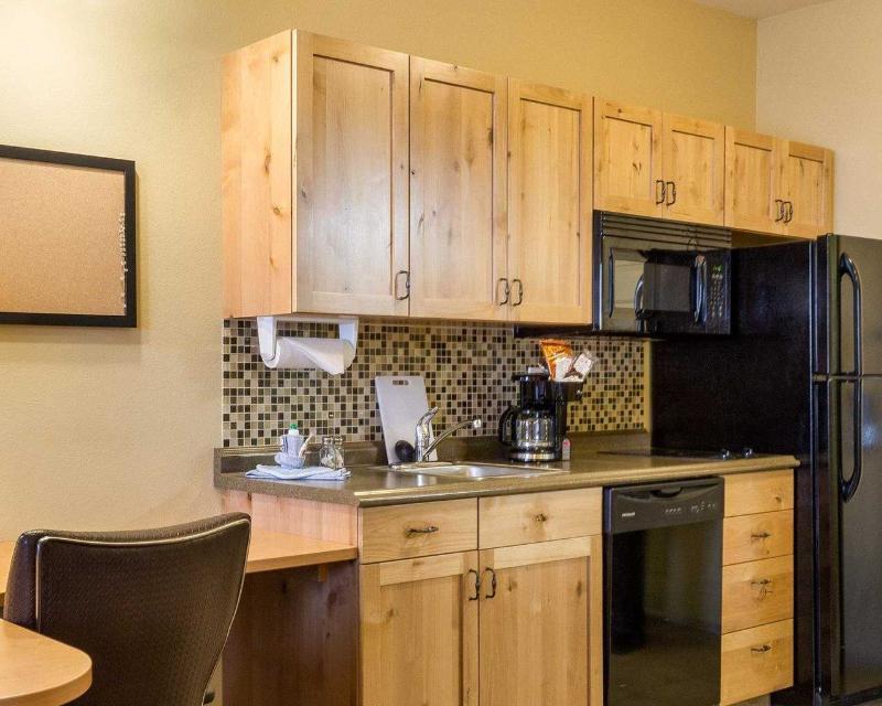 Mainstay Suites Williston Buitenkant foto